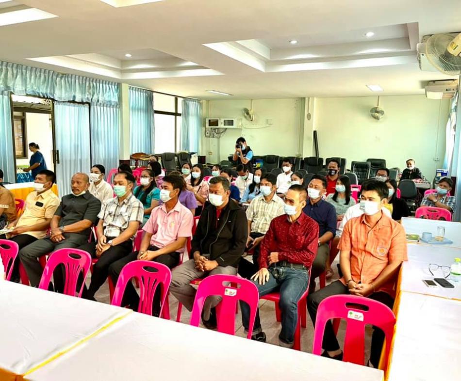 ต้อนรับนายสำเนียง สิมมาวัน ท้องถิ่นจังหวัดอุบลราชธานี พร้อมคณะ ในการตรวจเยี่ยม พบปะองค์กรปกครองส่วนท้องถิ่นในอำเภอสำโรง (11 ภาพ)