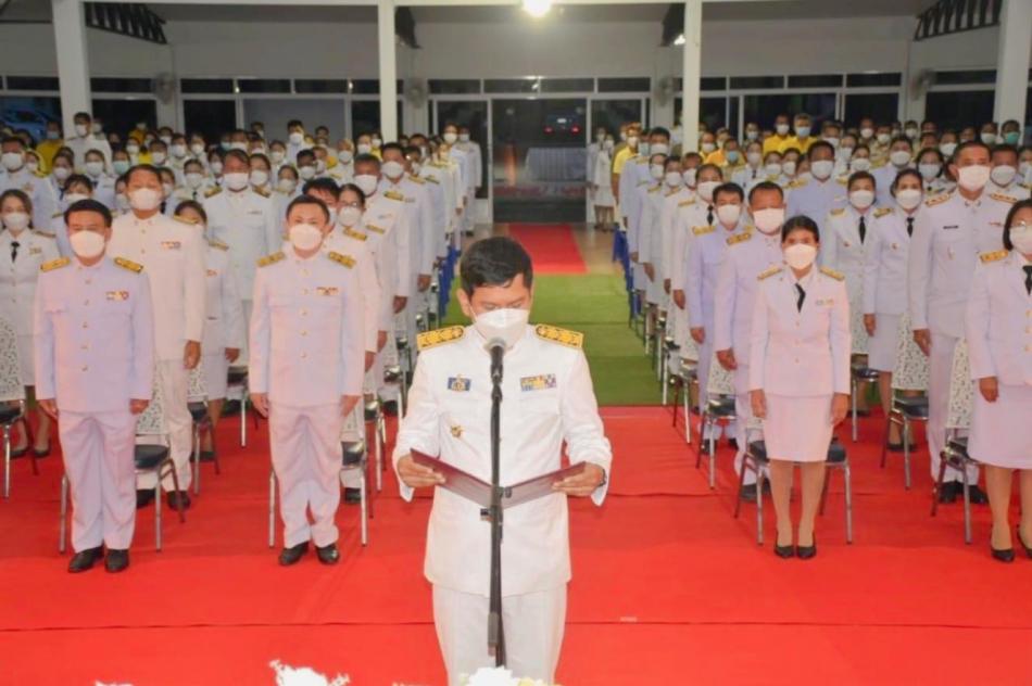 วันพฤหัสบดี ที่ 13 ตุลาคม 2565  เวลา 17.00 น. ณ มณฑลพิธีที่ว่าการอำเภอสำโรง นายสุทิน งามเลิศ นายอำเภอสำโรง  เป็นประธานในพิธีวางพวงมาลา เพื่อน้อมรำลึกในพระมหากรุณาธิคุณ เนื่องในวันคล้ายวันสวรรคตพระบาทสมเด็จพระบรมชนกาธิเบศร มหาภูมิพลอดุลยมหาราช บรมนาถบพิตร โดยมี นายสมศรี  สิมาวัน นายกเทศมนตรีเทศบาลตำบลสำโรง พร้อมด้วยคณะเข้าร่วมพิธี